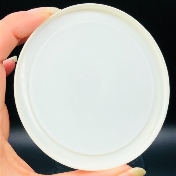 Vintage 1987 Anchor Hocking Blue Ribbon Goose Carafe: Farmhouse Glass Jug - Picture 8 of 11